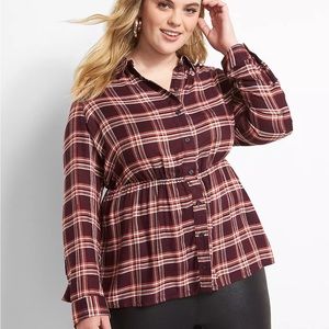 No-Peek Button-Front
Plaid Elastic-Waist Top size 22/24
